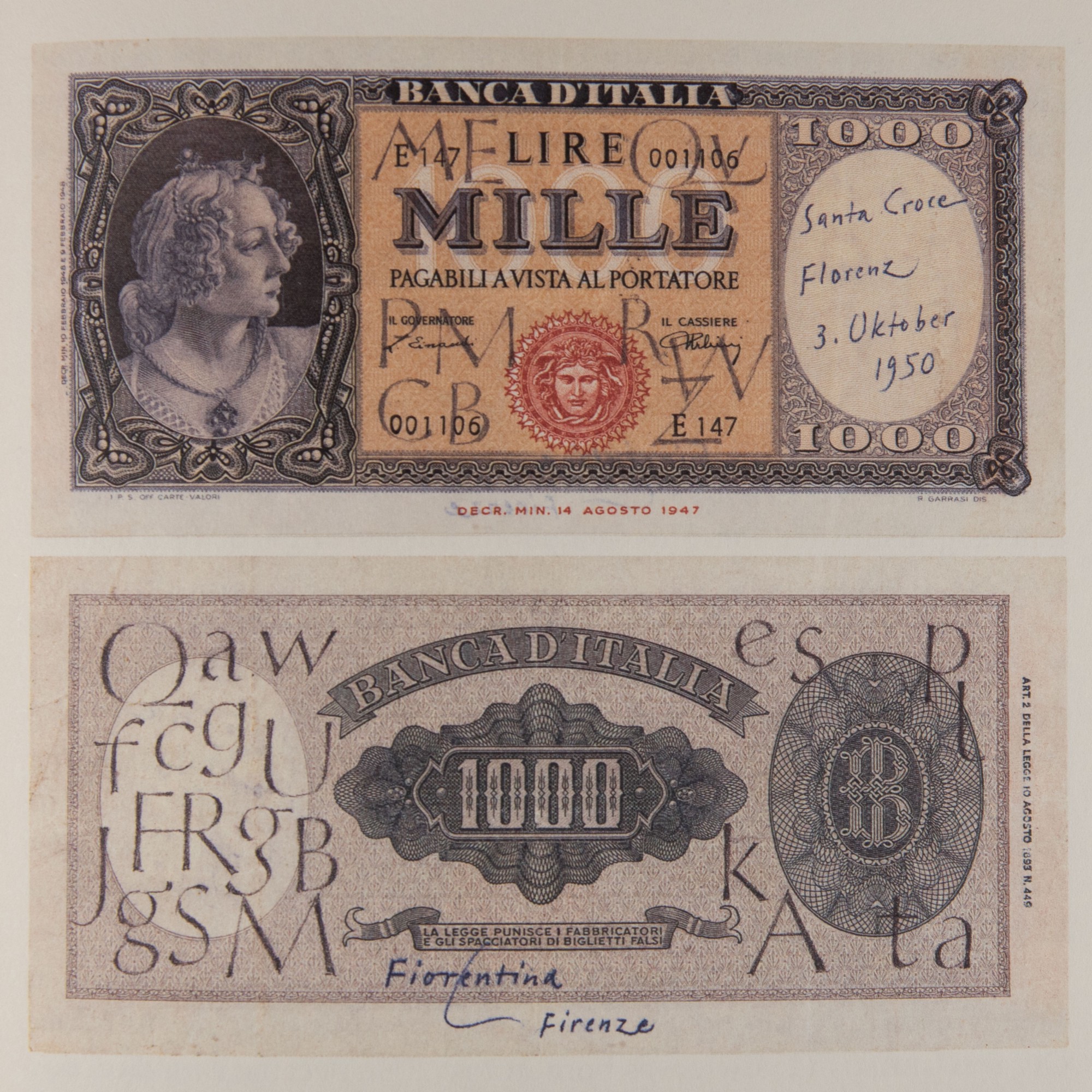 Zapf 用鉛筆在當年的 1000 里拉鈔票上打下 Optima 的字樣草稿。(Source: Rochester Institute of Technology)