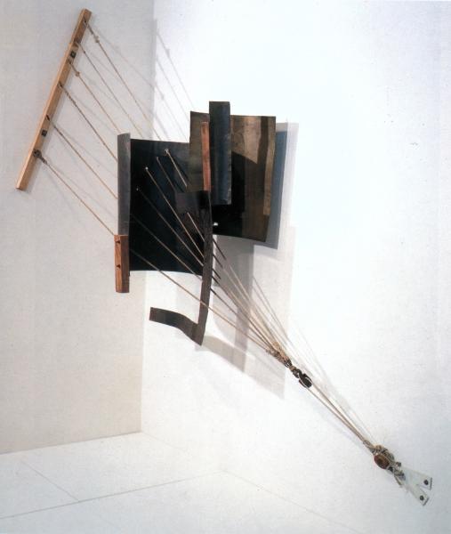 塔特林〈Corner Counter-Relief〉, 1914.